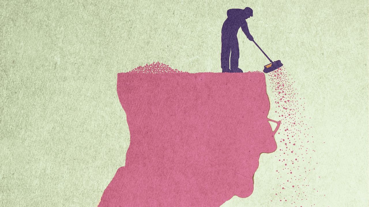 Loneliness may contribute to memory issues, but not dementia — they are ‘not the same thing’