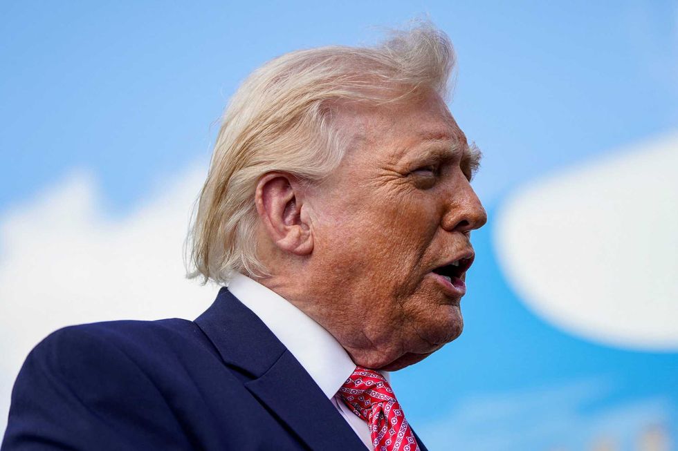 Trump’s cognitive decline just dragged US into a ‘really dangerous’ situation: analyst