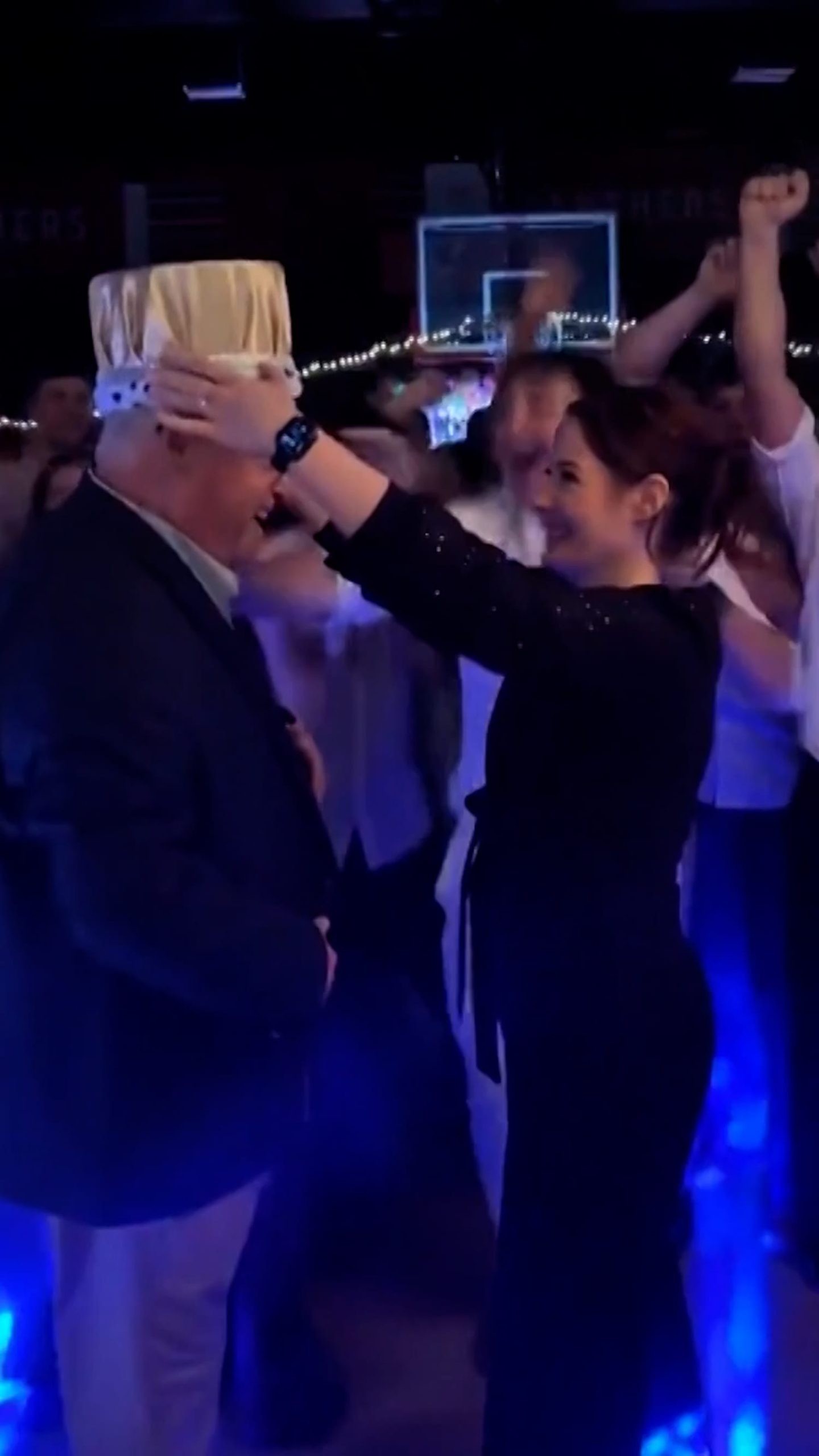 Oklahoma principal crowned prom king for his heroism