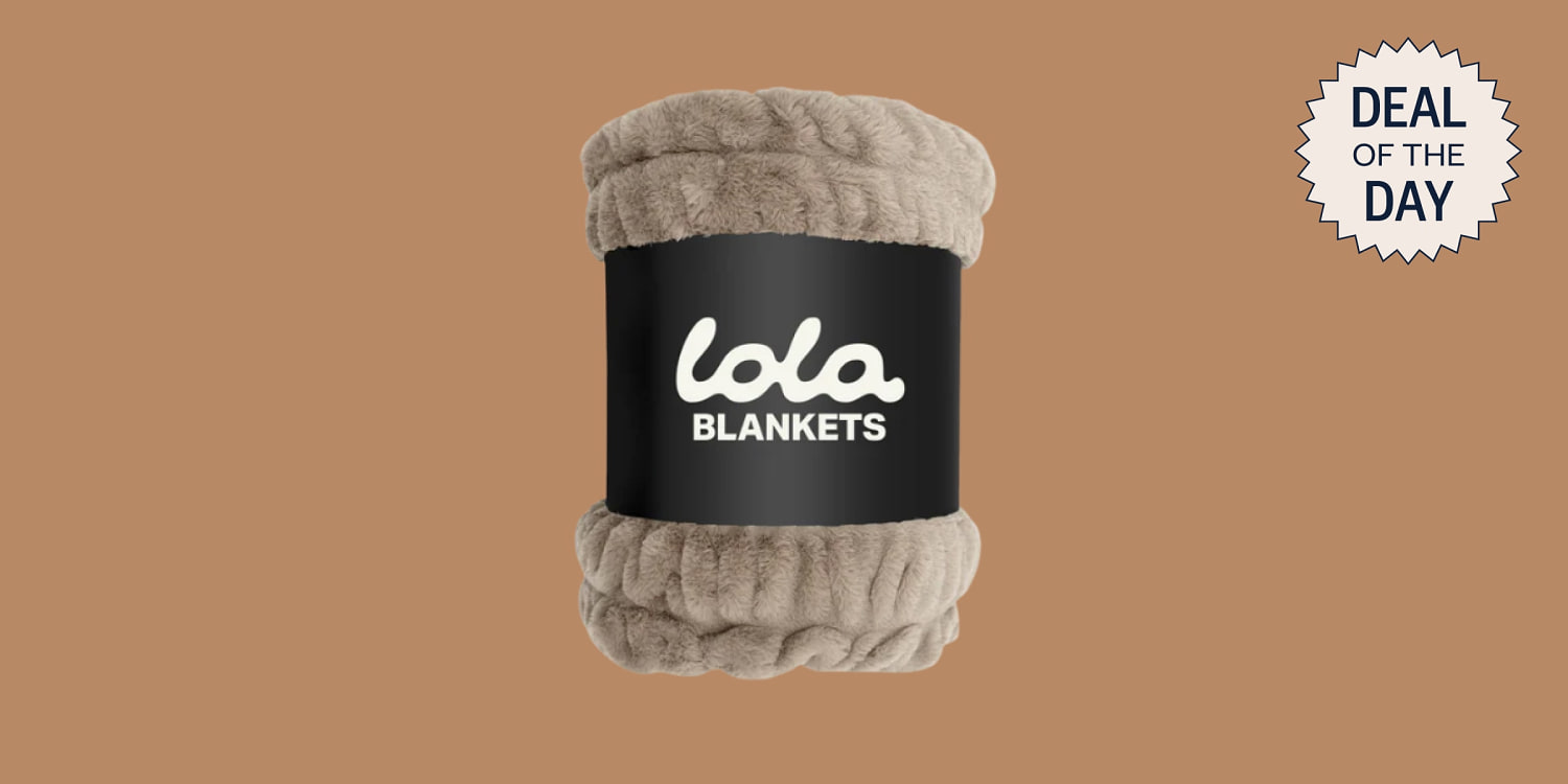 Lola Blankets are up to 50% off sitewide, but only for a limited time