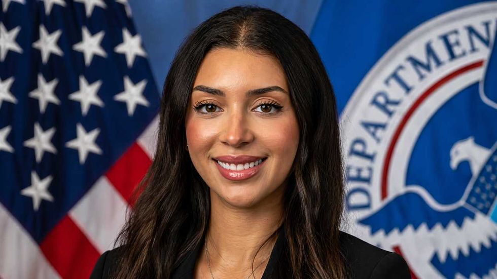 ‘Sugar daddy’ complaint forces suspension of Trump counterterrorism official