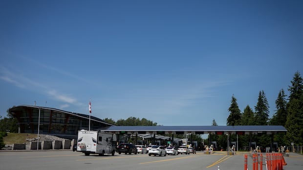 Couple accused in international kidnapping case used fake Canadian camping trip as cover story: prosecutors