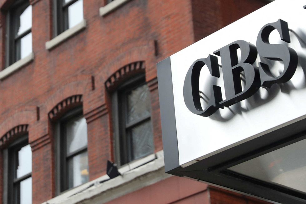 CBS journalists blindsided as parent company hosts private dinner ‘honoring’ Trump: report