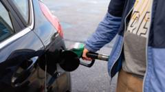 Oil price briefly hits $120 after reports of ‘extended’ Iran blockade