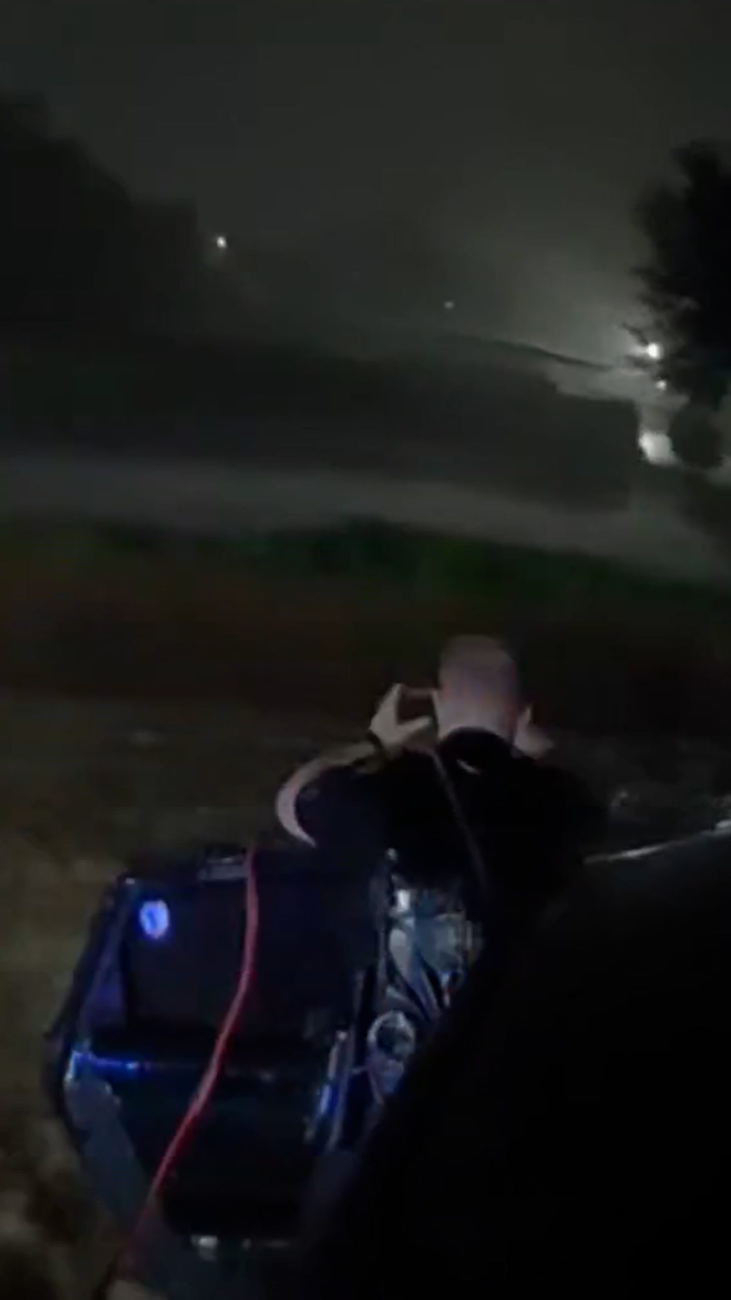 Officers rescue family from flooded car in Texas