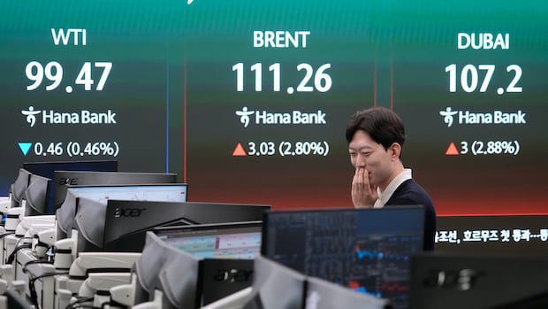 Oil prices rise amid new U.S. threat, few signs of breaking stalemate with Iran