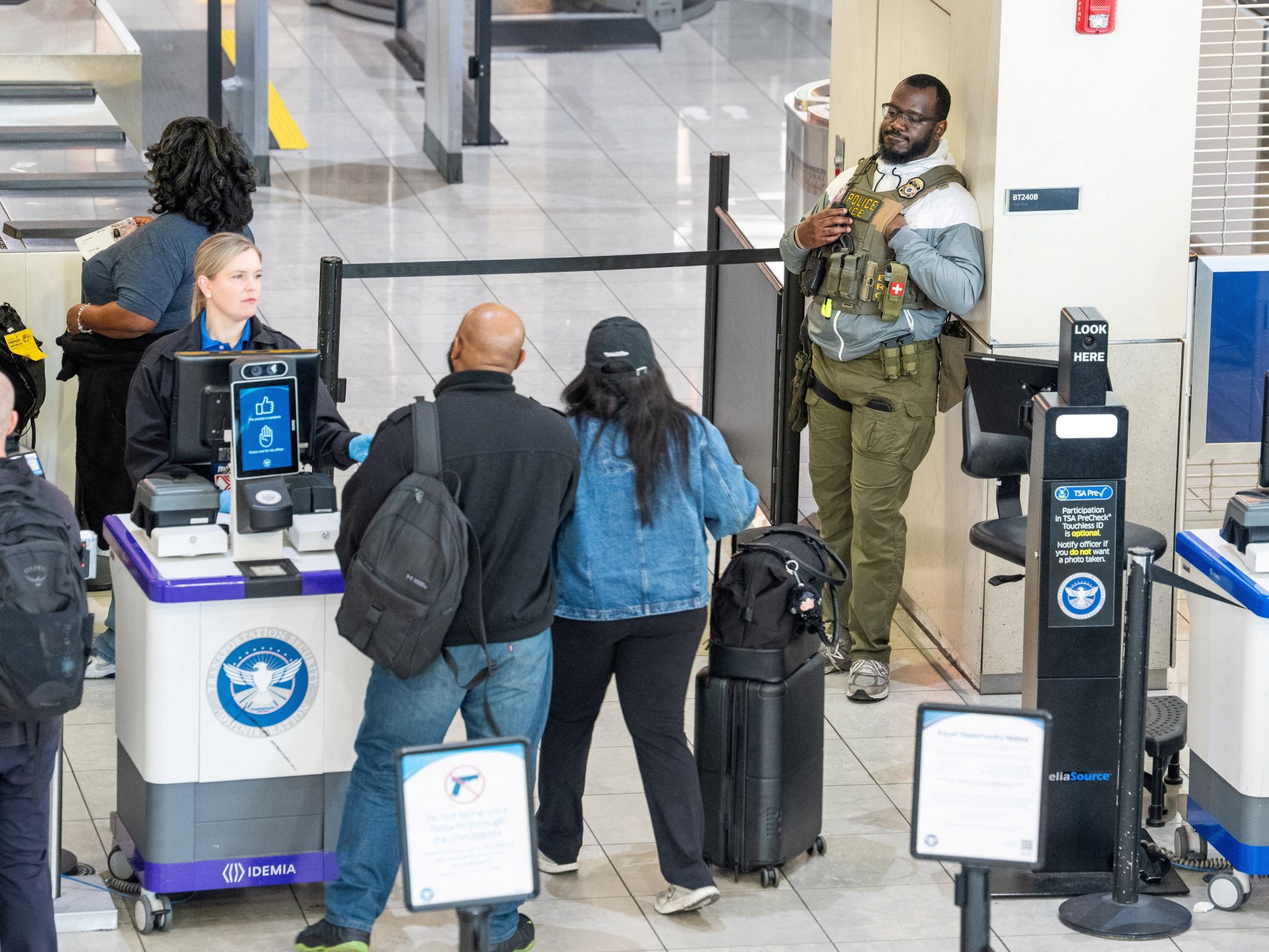 US Congress passes bill to resume funding for DHS and end partial shutdown