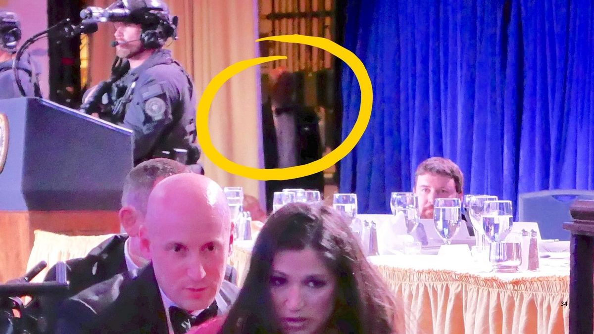 Does photo show Trump standing behind curtain after White House correspondents’ dinner shooting?