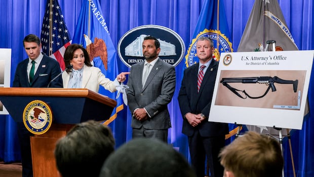 Agent at correspondents’ dinner was hit by bullet from suspect’s shotgun, prosecutors say