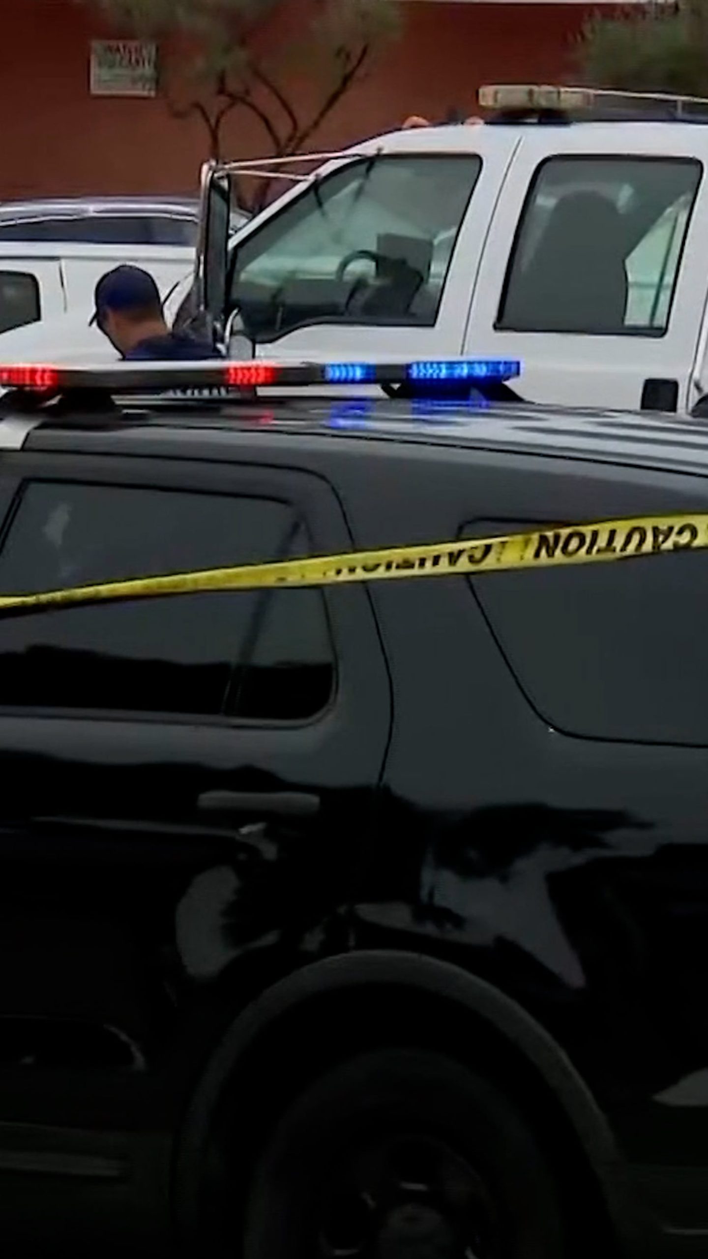 Texas police investigating shooting that killed two