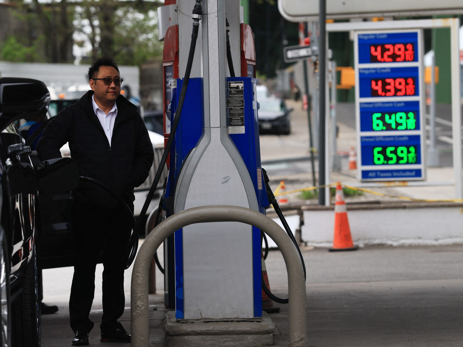 US petrol prices 50 percent higher than before war on Iran