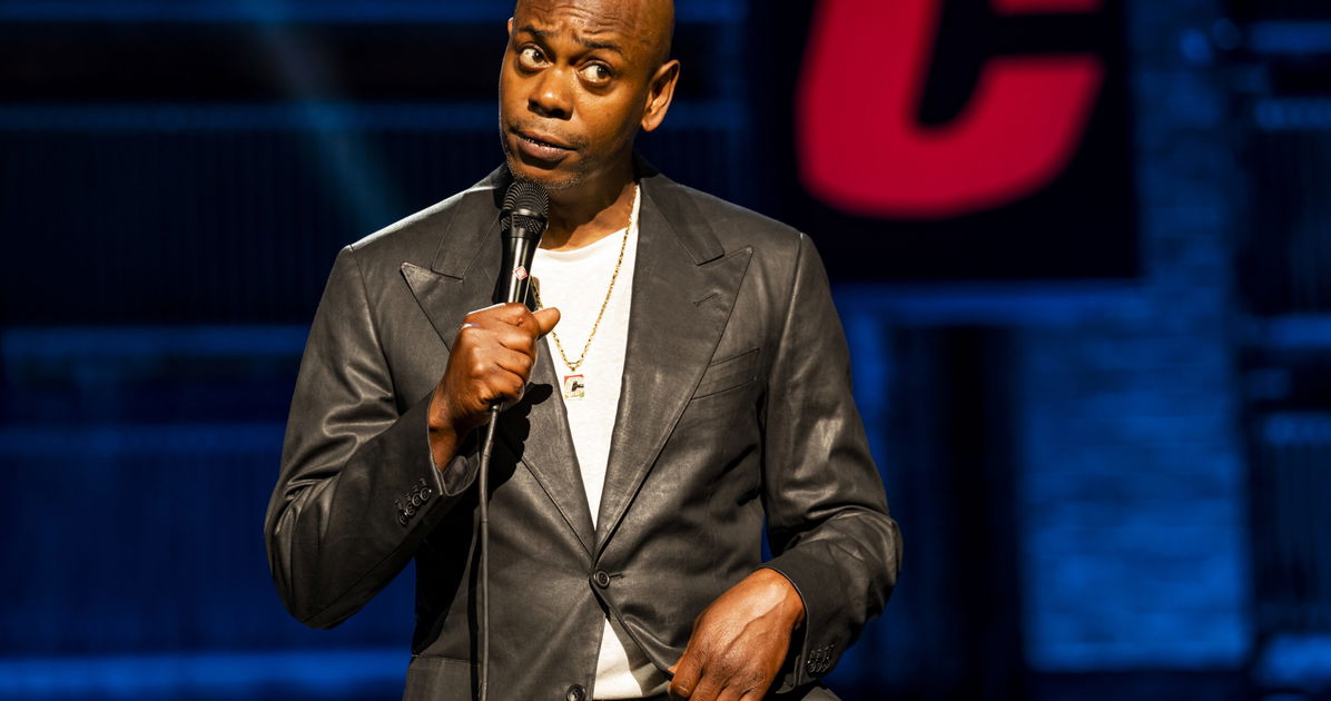 Dave Chappelle tells Michelle Obama his anti-trans jokes were a fight against “corporate interest”