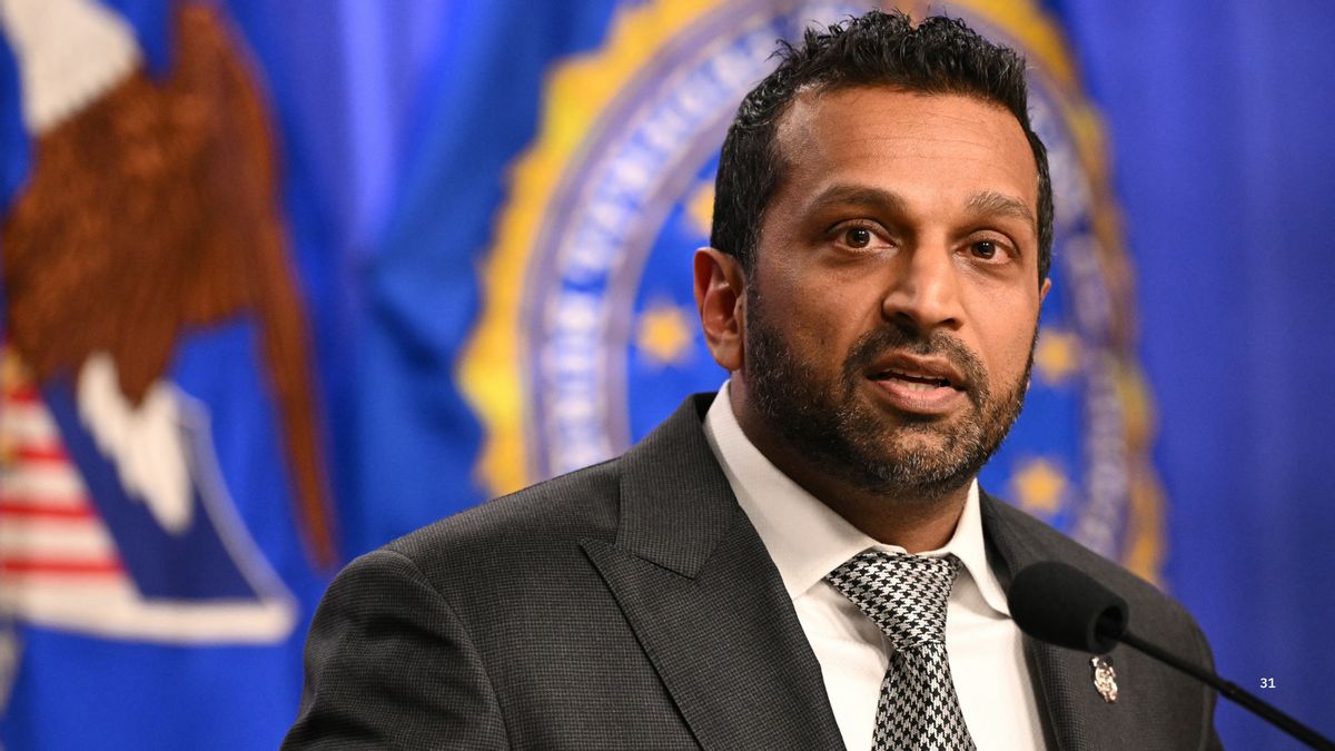 Does FBI Director Kash Patel give bottles of bourbon as gifts to staff and civilians?