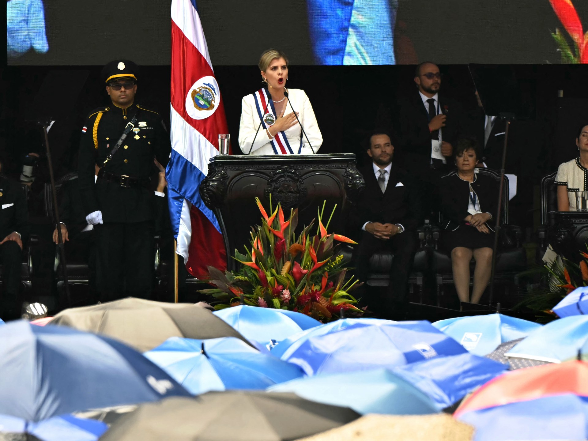 Laura Fernandez sworn in as Costa Rica’s new president
