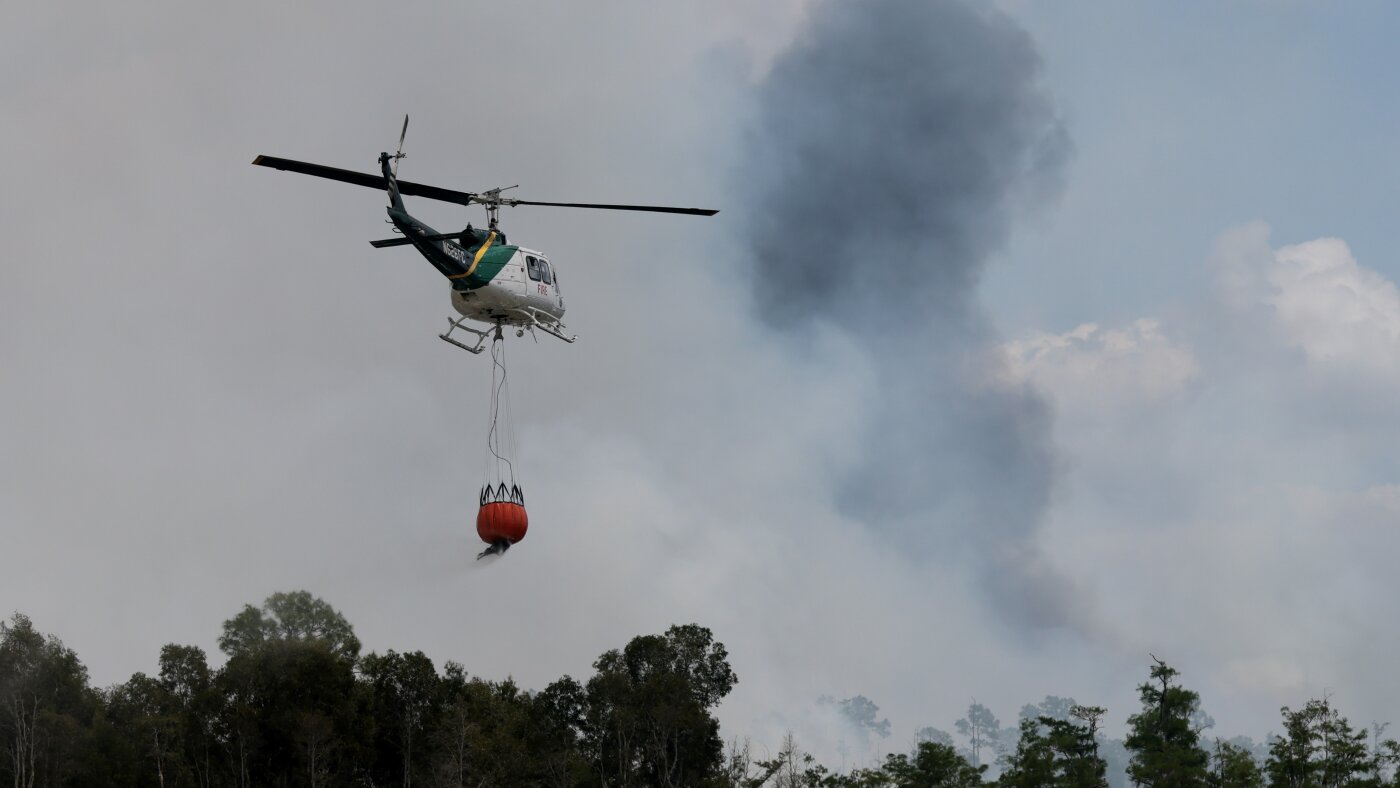 ‘We’re dry:’ The new U.S. Wildland Fire Service prepares for extreme fire season