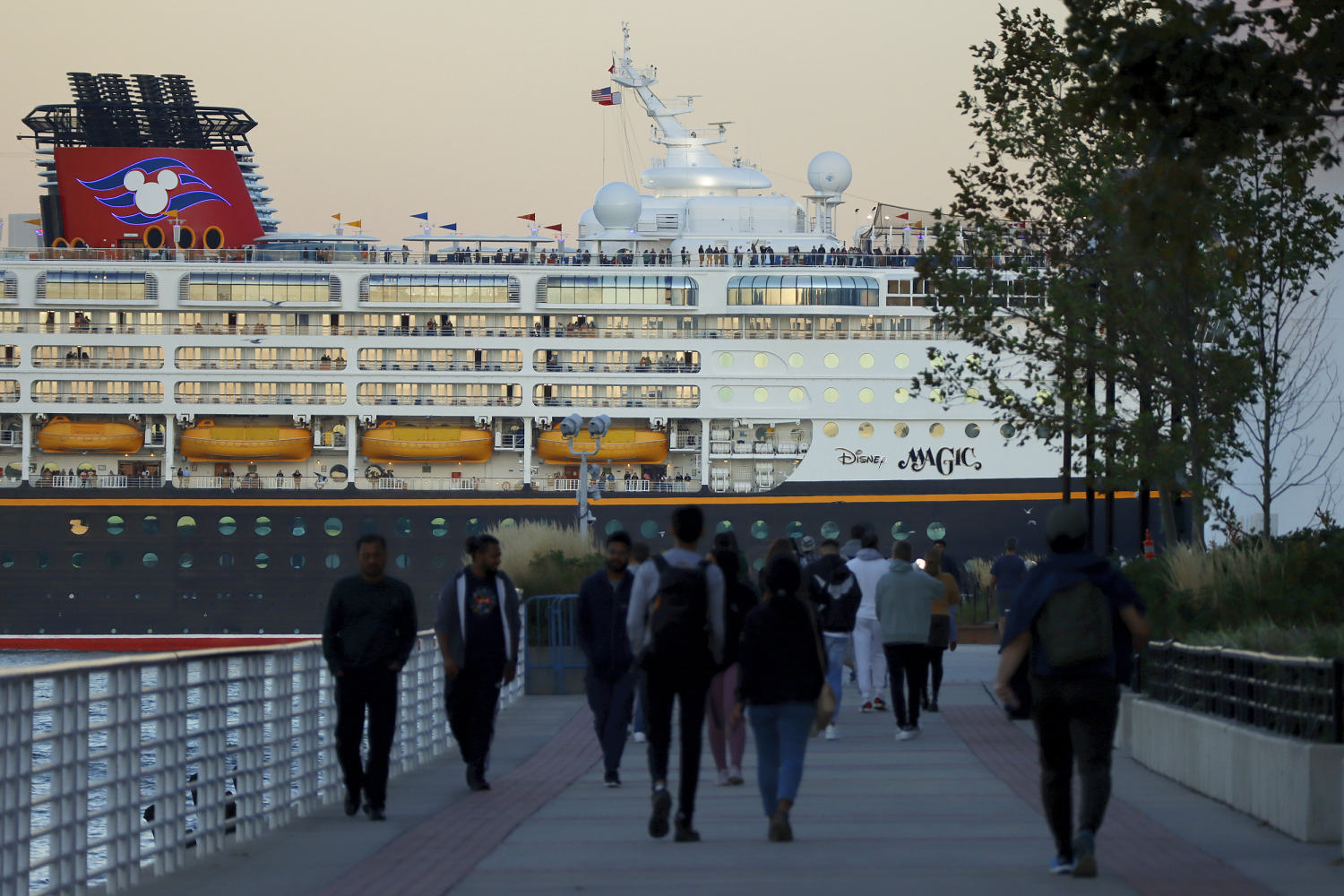 Investigation found 27 cruise ship workers engaged with child pornography, CBP says