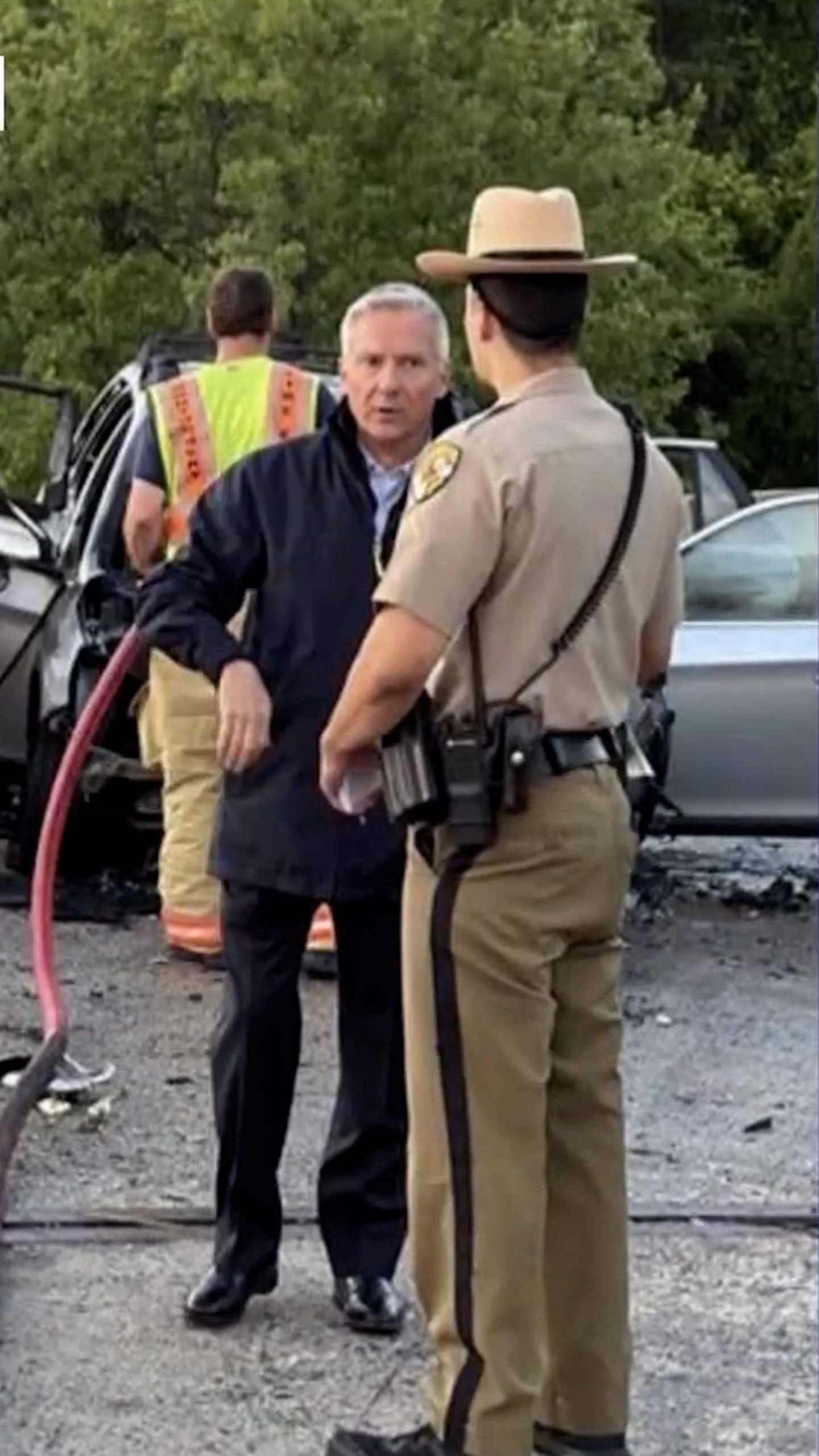 NBC’s Tom Costello rescues teen driver from burning car