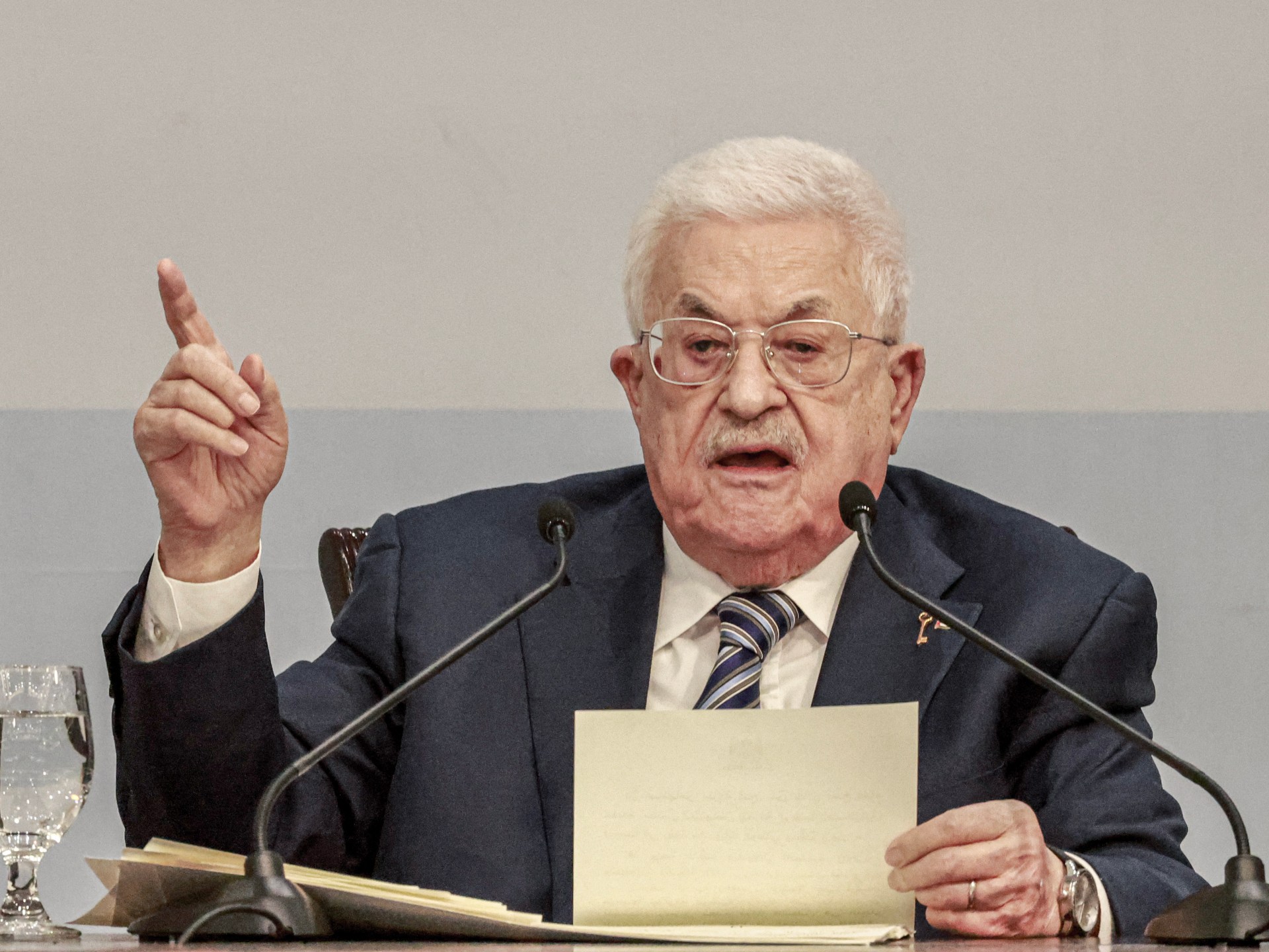 Palestinian President Abbas pledges elections, reform at Fatah conference