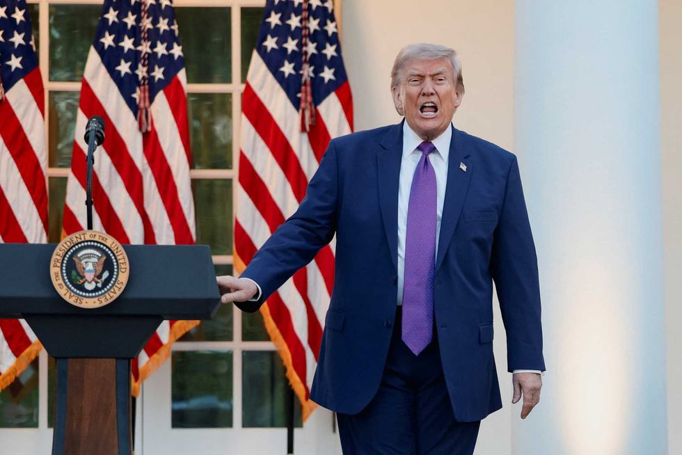 Trump’s overnight Truth Social posts show ‘crisis’ any psychiatrist would flag: biographer