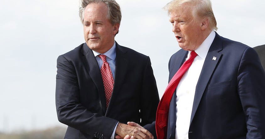 Texas Republican forces children’s hospital to open a “detransition clinic”