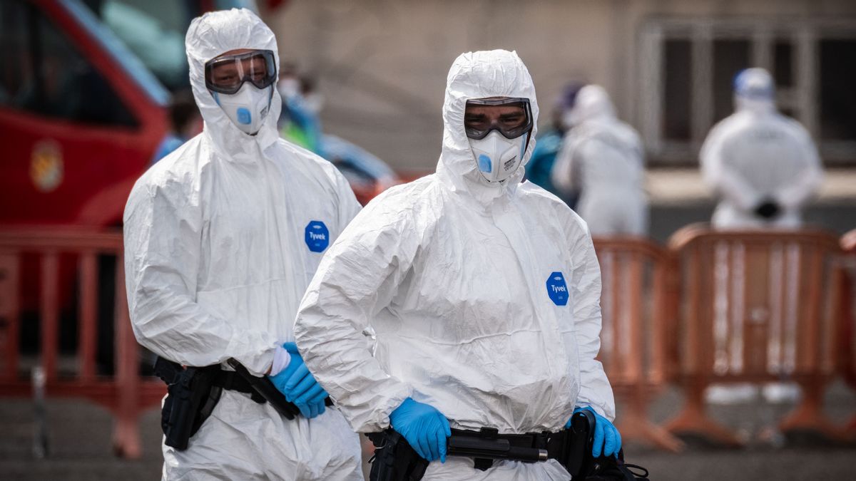 8 claims about hantavirus and 2026 cruise ship outbreak we’ve examined