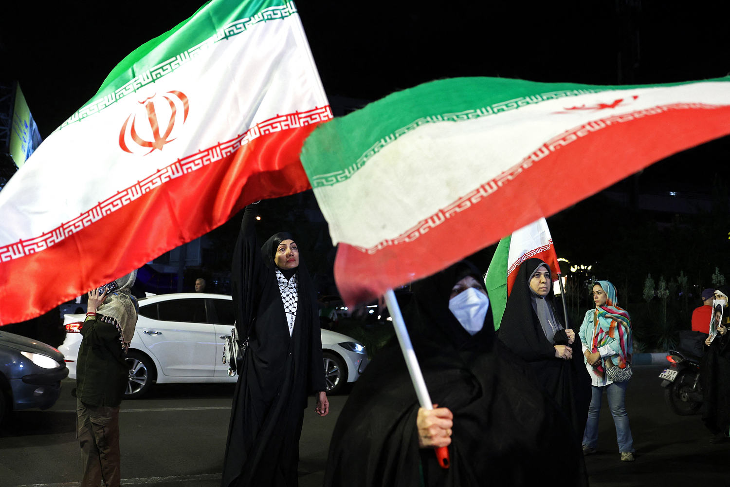 Trump warns Iran ‘clock is ticking’ as new drone attacks hit U.A.E. and Saudi Arabia