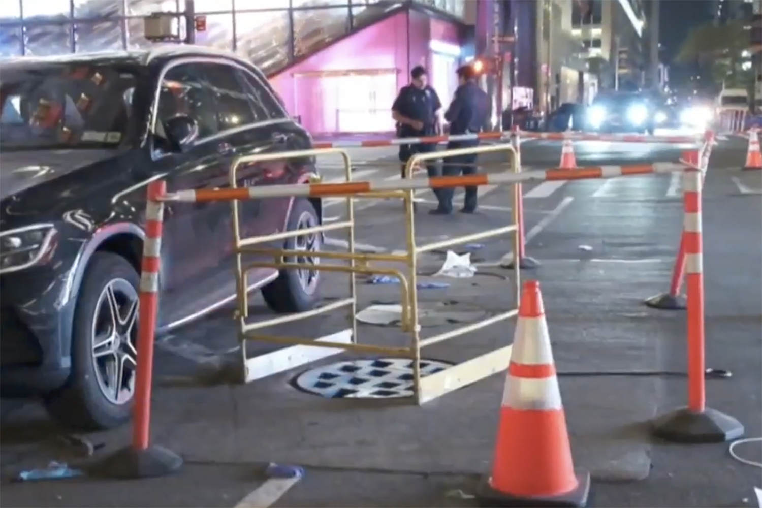 Woman dies in NYC after stepping into open manhole