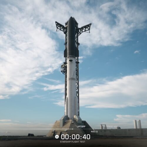 Ground system issue scrubs first launch of SpaceX’s Starship V3 rocket