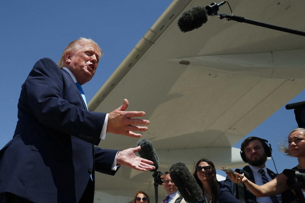 Trump’s abrupt reversal on popular AI policy caught insiders off guard: report