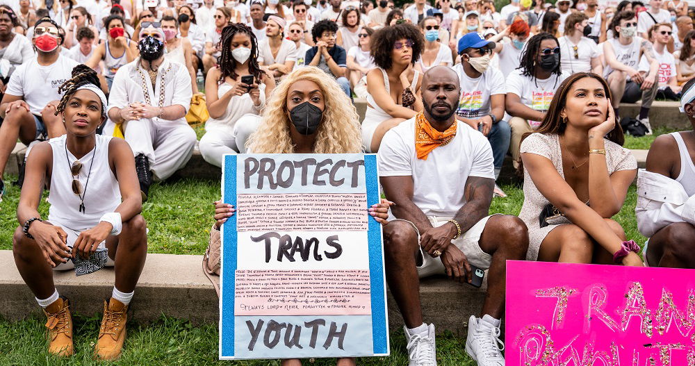 Hospital starts sending federal investigators trans kids’ medical records