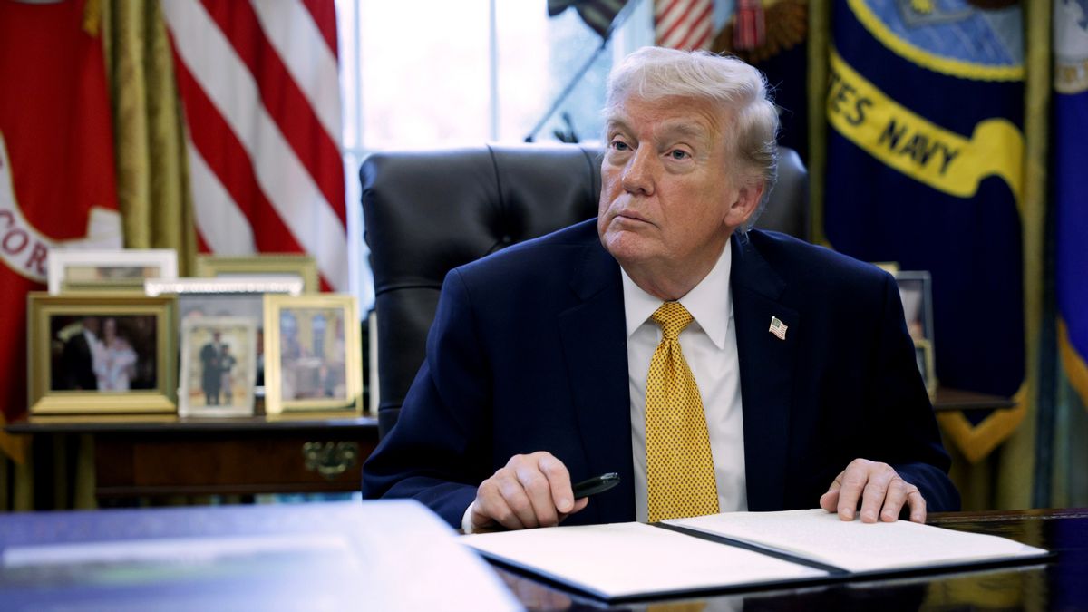 Don’t fall for alleged Trump post threatening Catholic Church with ‘Vatican files’ release