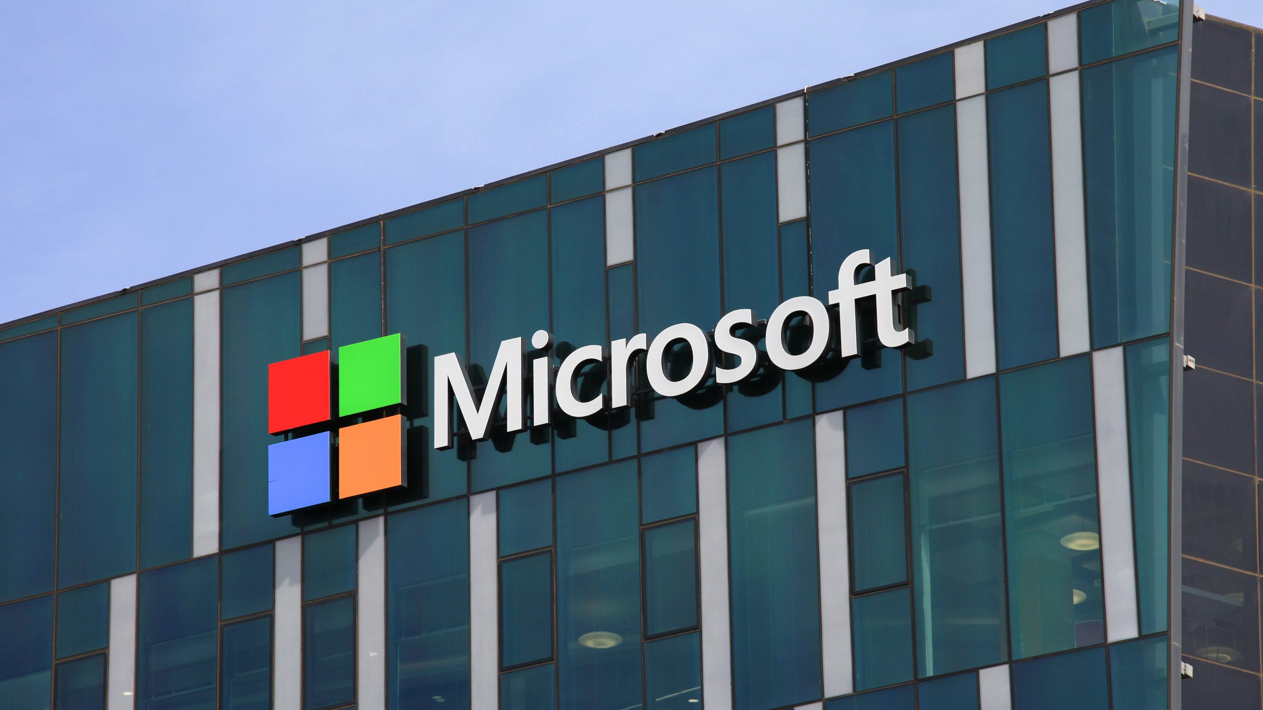 Microsoft cheat sheets: Dive into Windows, Office, and Copilot