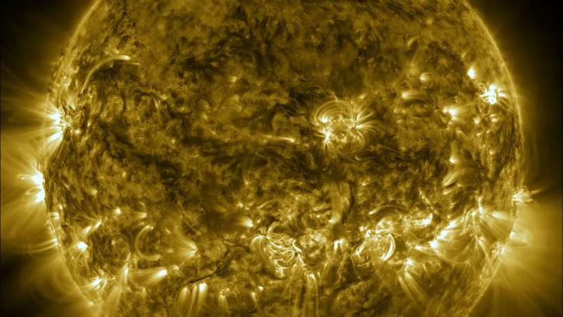 Solar flares may show predictable warning signs hours before erupting