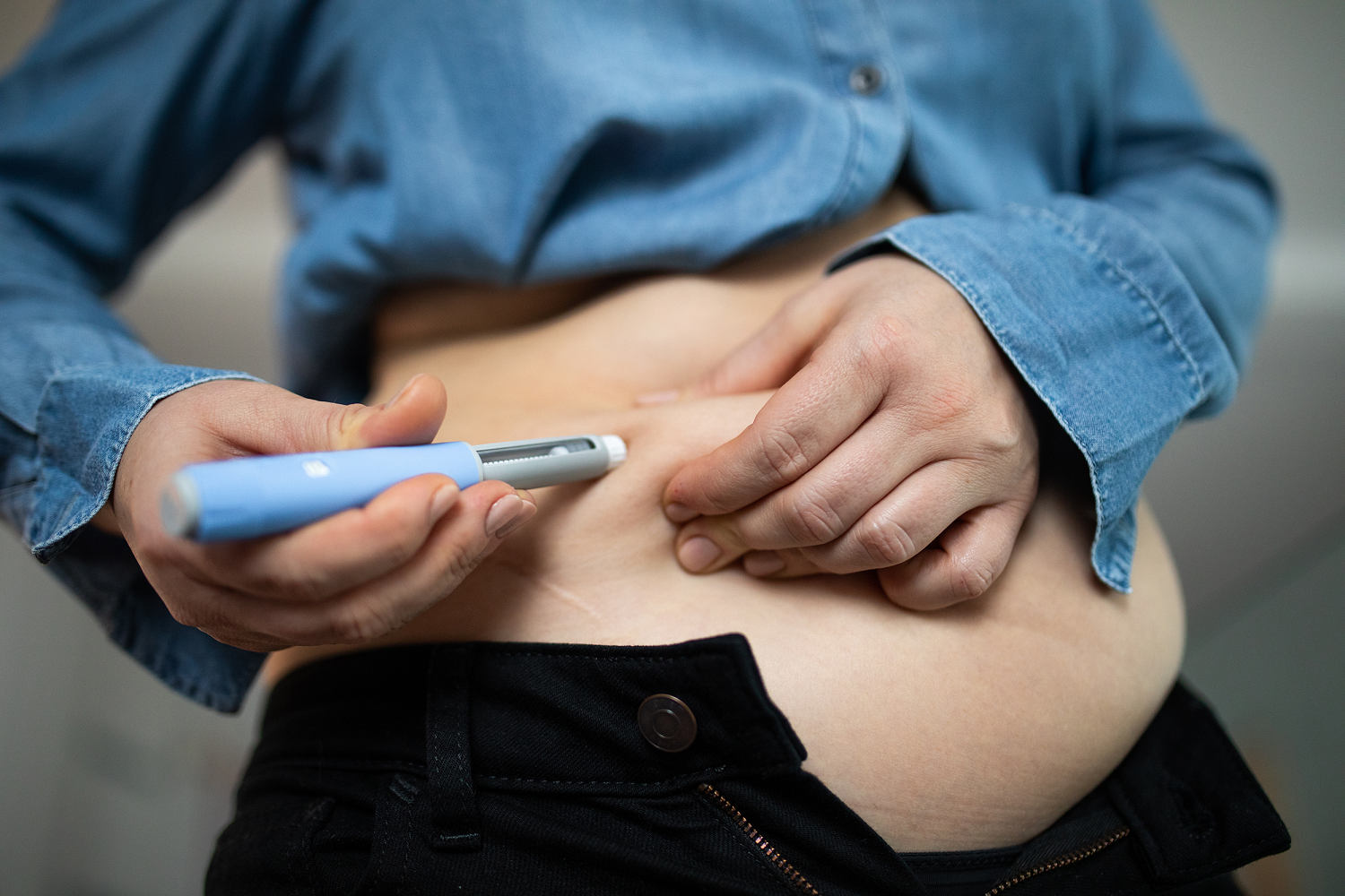 Weight-loss drugs like GLP-1s are easy to buy online, raising overdose and safety concerns