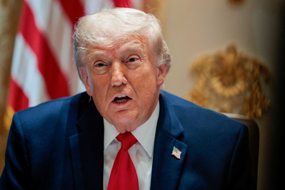 Trump’s latest midterm gaffe shows we’re headed for a ‘very messy moment’: biographer