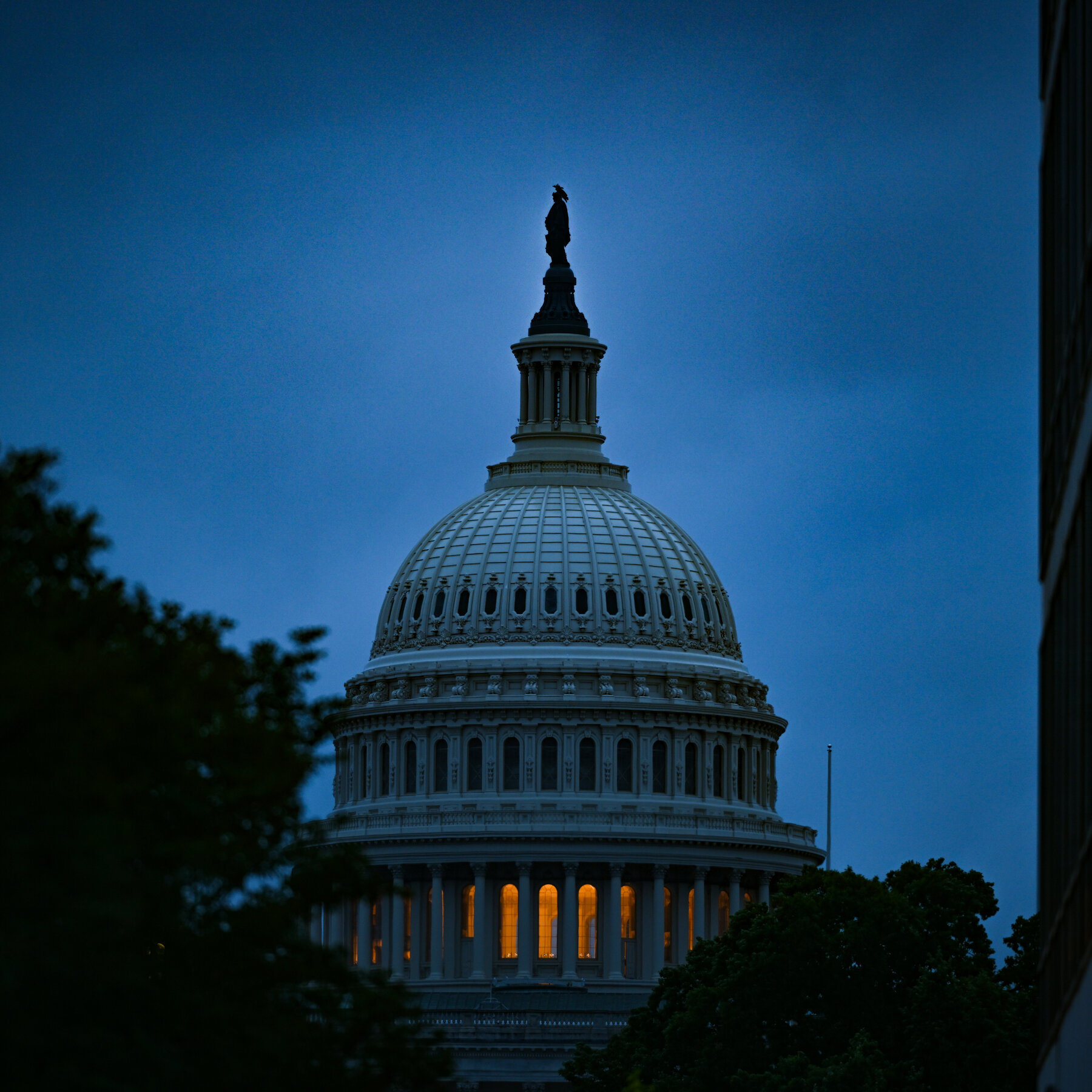 Powerful A.I. Super PACs Duel Over the Midterms: ‘This Is a War’