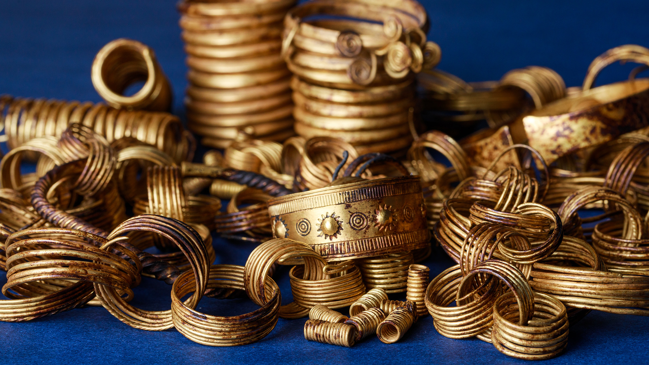Gessel gold hoard: A 3,300-year-old stash of gleaming treasures that’s one of the largest Bronze Age hoards from Europe