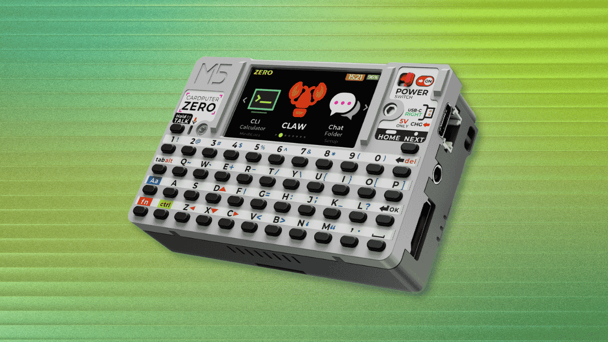 This Credit Card-Sized Linux Box Has a Keyboard, Camera, and AI Capability