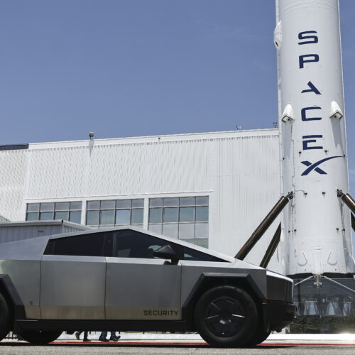 S&P 500 rejects SpaceX, also blocking entry for OpenAI and Anthropic