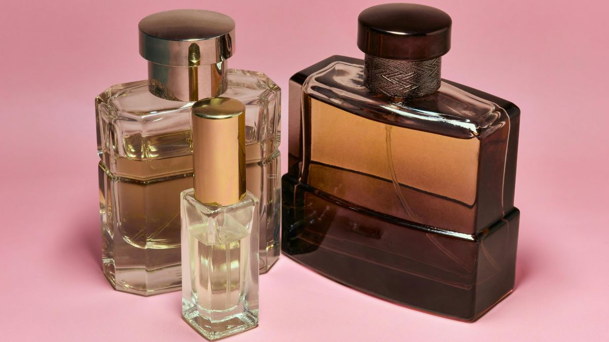 Pervasive ‘perfume shock’ warning is decades-old hoax