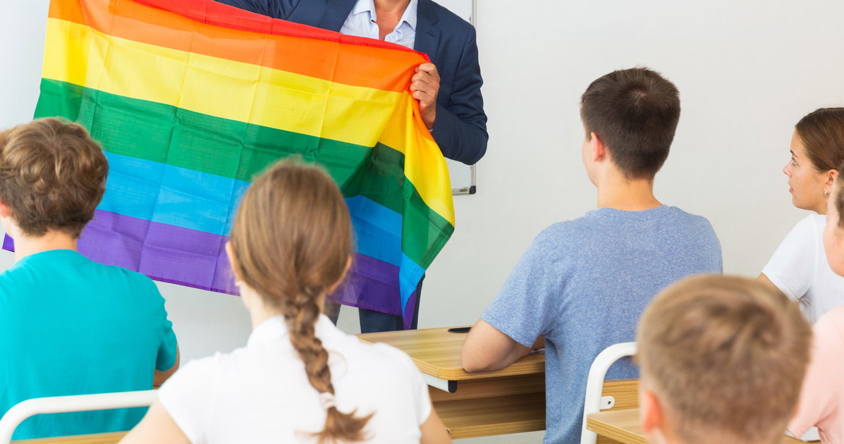 School fires art professor after student complains about queer-related assignment