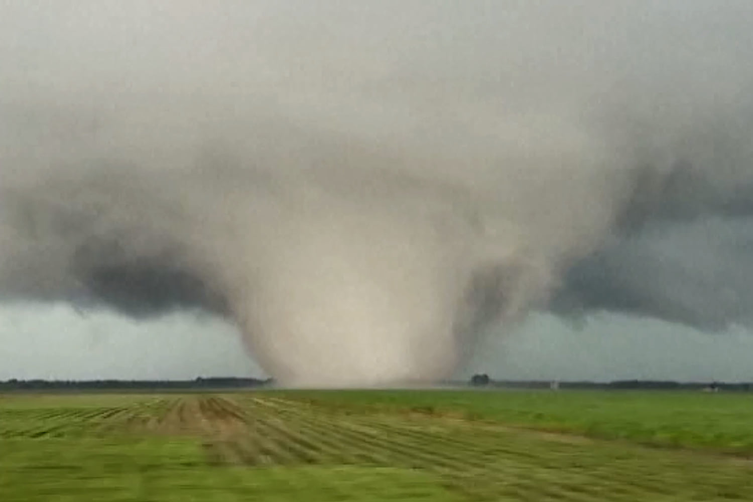 Tornadoes tear through homes and topple power lines in areas outside Chicago