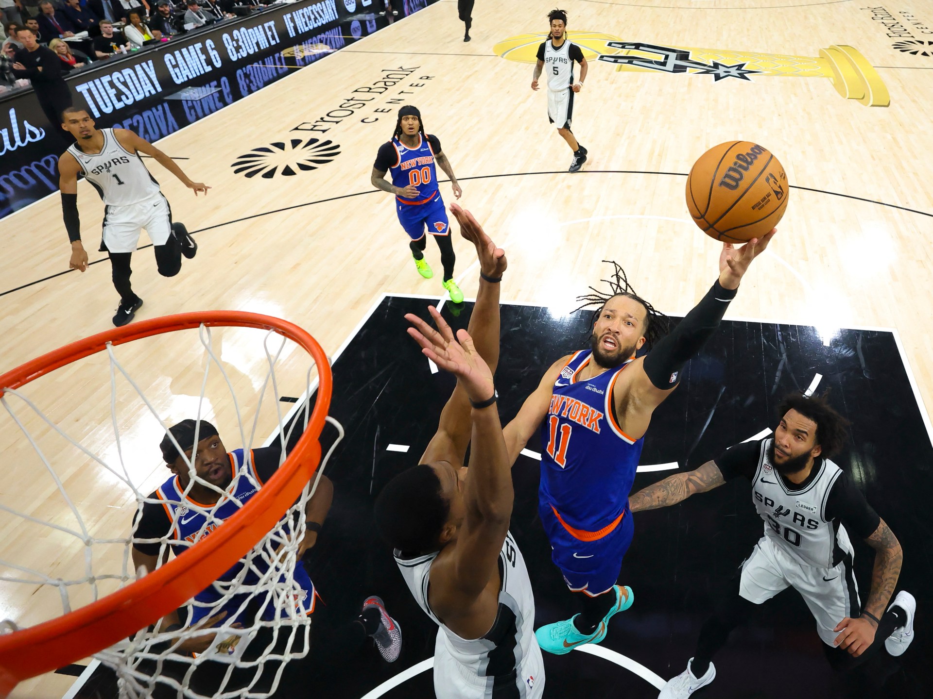 Knicks clinch first NBA title in 53 years with win over Spurs in Game 5