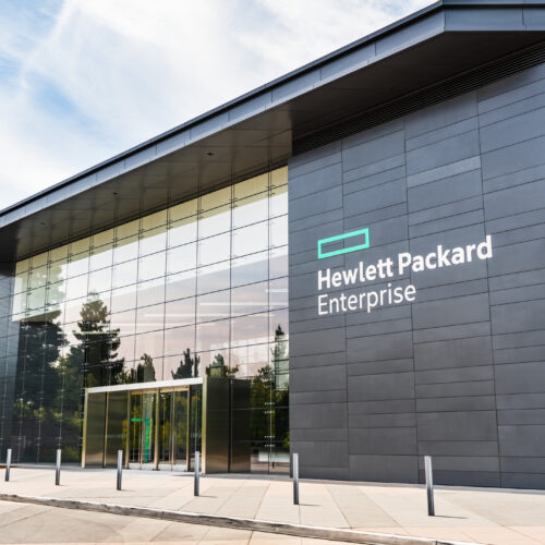 Year of free HPE software a “step in the correct direction” in VMware rivalry