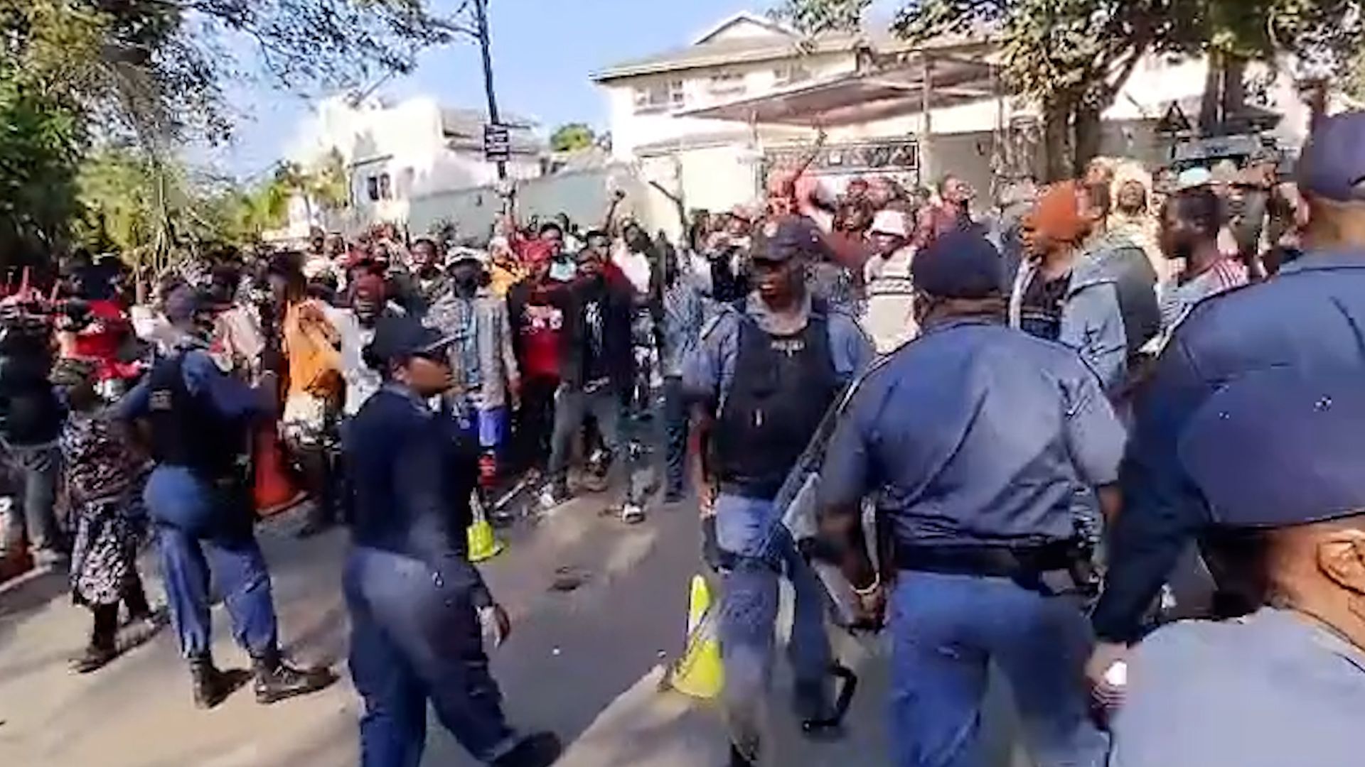 Police clash with Malawian protesters demanding deportation in South Africa