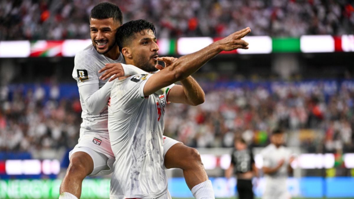 Was Iranian soccer player Mohammed Mohebi deported from US after ‘gun gesture’ celebration?