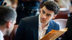 Mangione’s lawyers reverse course on psychiatric defence in state murder trial
