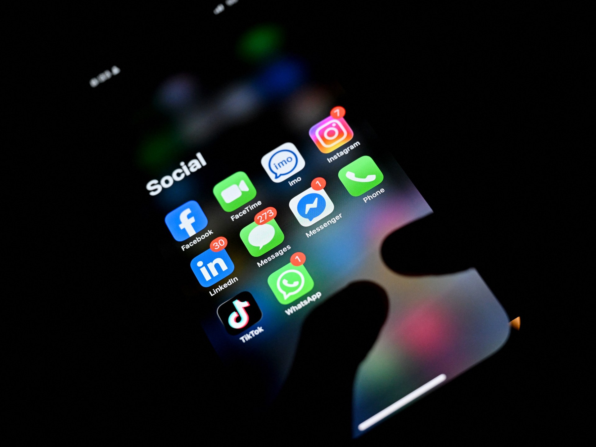 US House committee reaches bipartisan deal on social media rules for kids