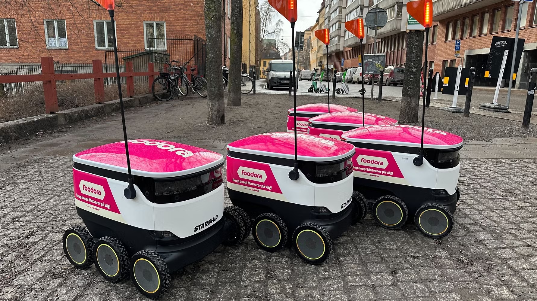 Robots will replace 700K delivery workers, warns head of e-commerce giant