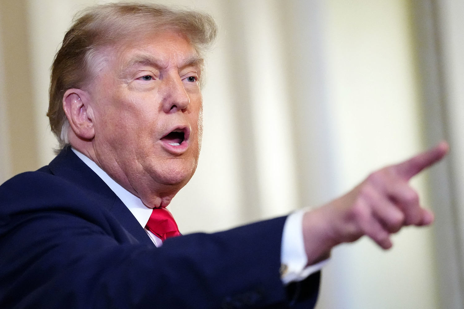 Senate Republicans reject Iran war powers resolution after clashing with Trump at Capitol meeting